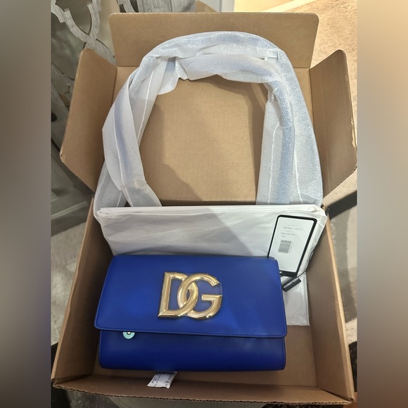 Dolce&Gabbana DG Millennials Small Crossbody Bag - Picture 1 of 6